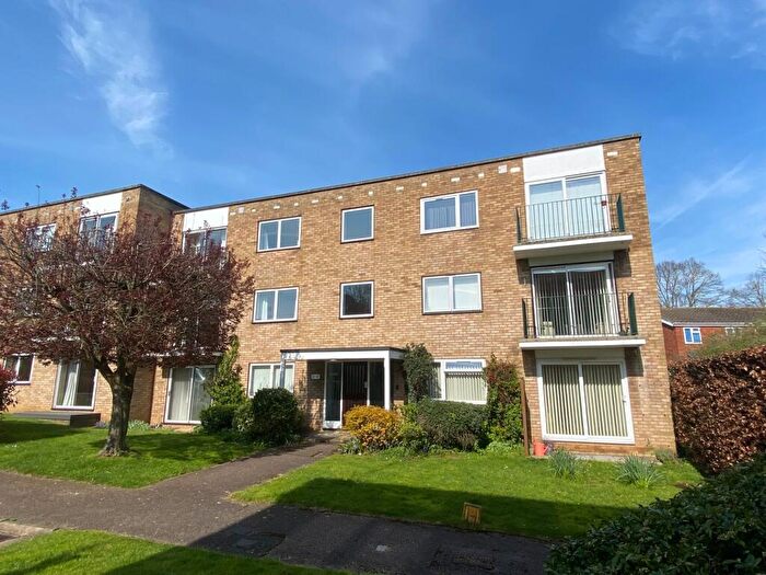 2 Bedroom Apartment For Sale In The Maples, Hitchin, SG4