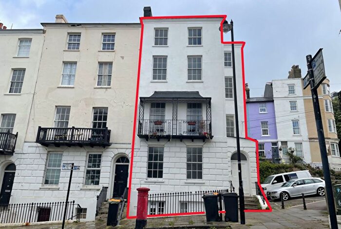 5 Bedroom End Of Terrace House For Sale In Wellington Square, Hastings, East Sussex, TN34