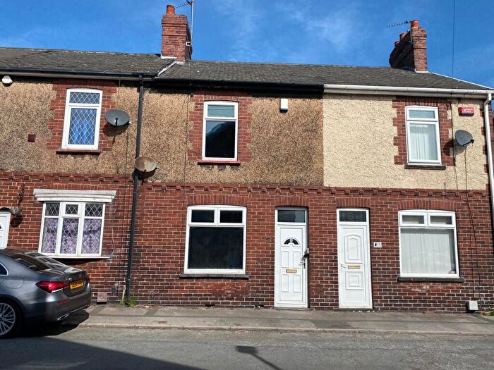 2 Bedroom Terraced House For Sale In Clifford Street, Cudworth, Barnsley, S72