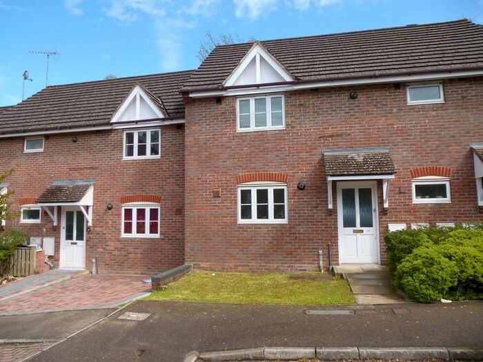 1 Bedroom Maisonette To Rent In Faulkner Close, Pease Pottage, Crawley, RH11