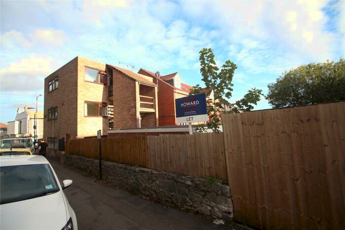 2 Bedroom Apartment To Rent In Semley House, Hampton Park, Bristol, Somerset, BS6