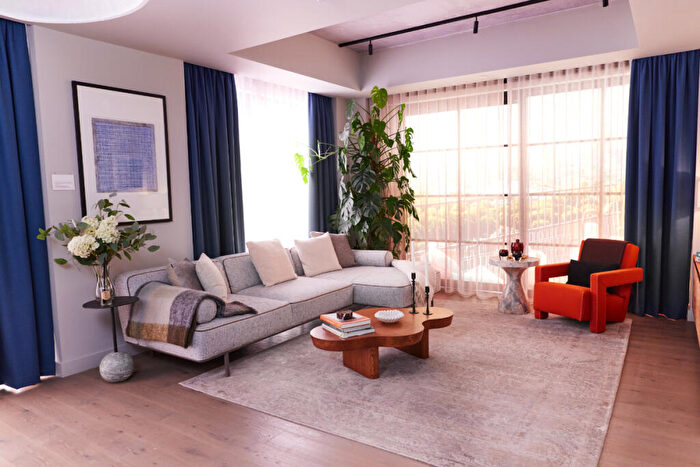 2 Bedroom Apartment For Sale In The Founding, Canada Water, SE16
