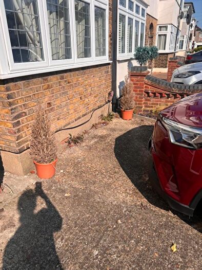 1 Bedroom Terraced House To Rent In Bridport Avenue, Romford, RM7