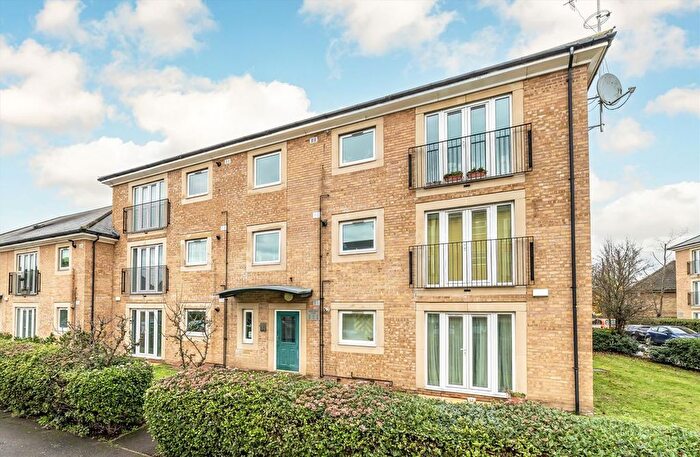 1 Bedroom Flat To Rent In White Lodge Close, Isleworth, TW7