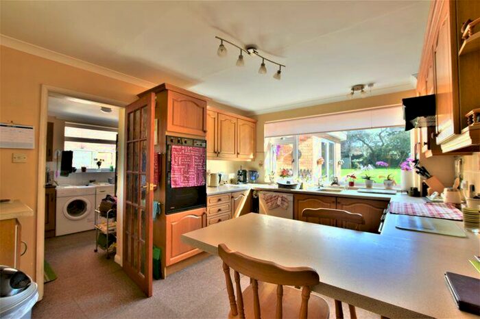 4 Bedroom Detached House For Sale In The Paddock, Sudbrooke, Lincoln, LN2