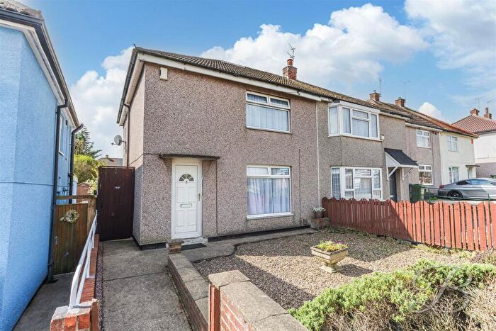 2 Bedroom Semi Detached House For Sale In Bramley Walk, Mansfield, NG19