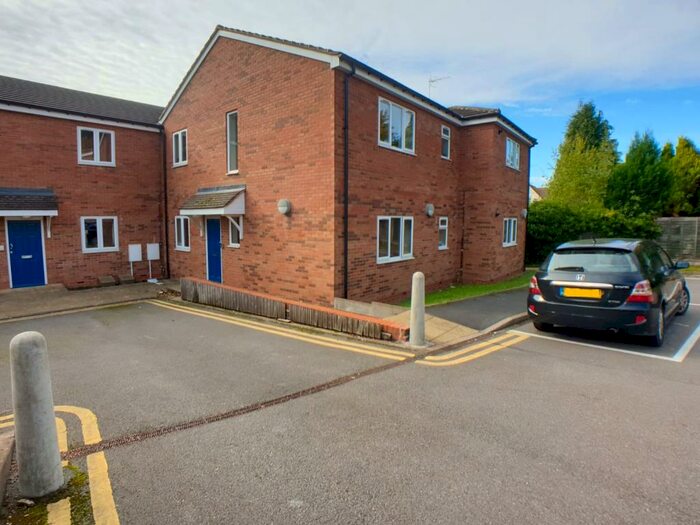 1 Bedroom Flat To Rent In Redwood Croft, Birmingham, B14