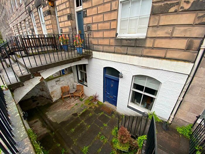 2 Bedroom Flat To Rent In Scotland Street, New Town, Edinburgh, EH3
