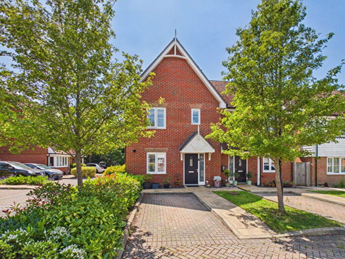 3 Bedroom Semi-Detached House For Sale In Edwards Close, Broadbridge Heath, RH12