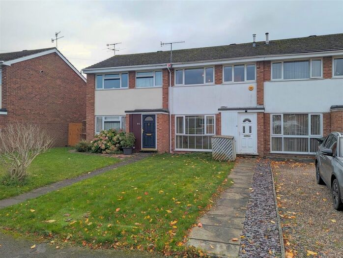 3 Bedroom Terraced House To Rent In Gardens Walk, Upton-Upon-Severn, Worcester, WR8