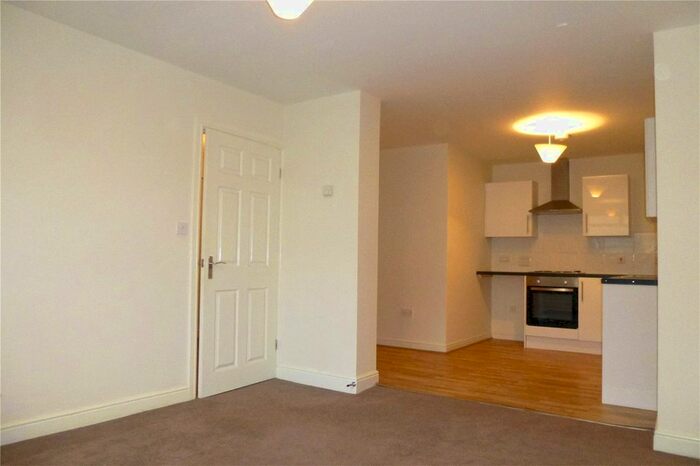 2 Bedroom Flat To Rent In Coatham Road, Redcar, TS10