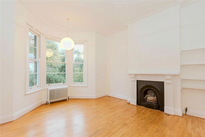 5 Bedroom Semi-Detached House To Rent In Ravenswood Road, Redland, Bristol, BS6