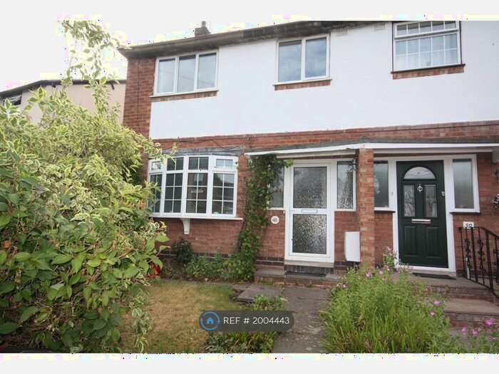 3 Bedroom Semi-Detached House To Rent In Henry Street, Kenilworth, CV8
