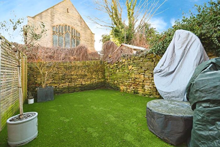 3 Bedroom End Of Terrace House For Sale In Bradley Street, Crookes, Sheffield, S10