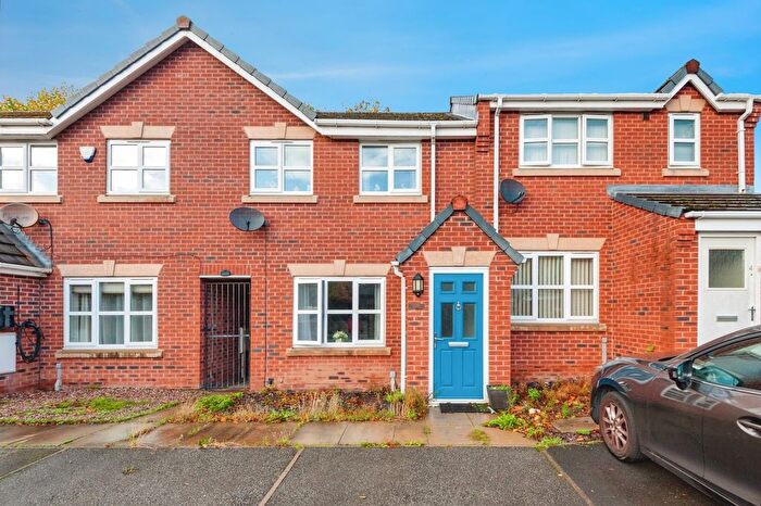 3 Bedroom Terraced House For Sale In Dock Street, Widnes, Cheshire, WA8