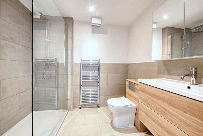 4 Bedroom Terraced House To Rent In Pembroke Road, Kensington, London, W8