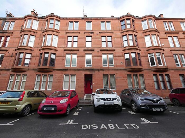 2 Bedroom Flat To Rent In Chancellor Street, Glasgow, G11