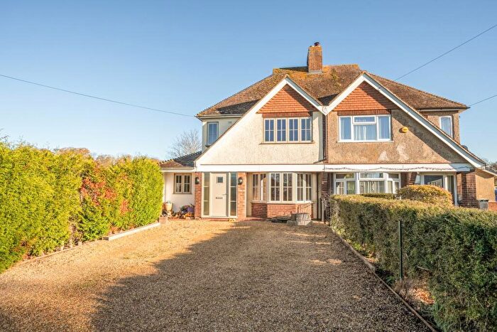 3 Bedroom Semi-Detached House For Sale In Priory Road, Campton, Shefford, SG17