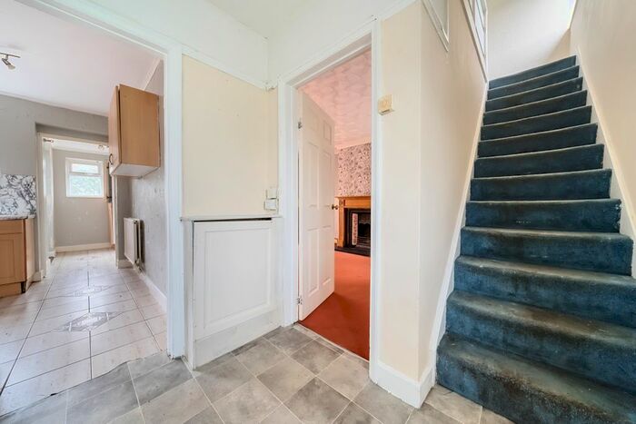 3 Bedroom Terraced House For Sale In Redbridge Hill, Millbrook, Southampton, SO16