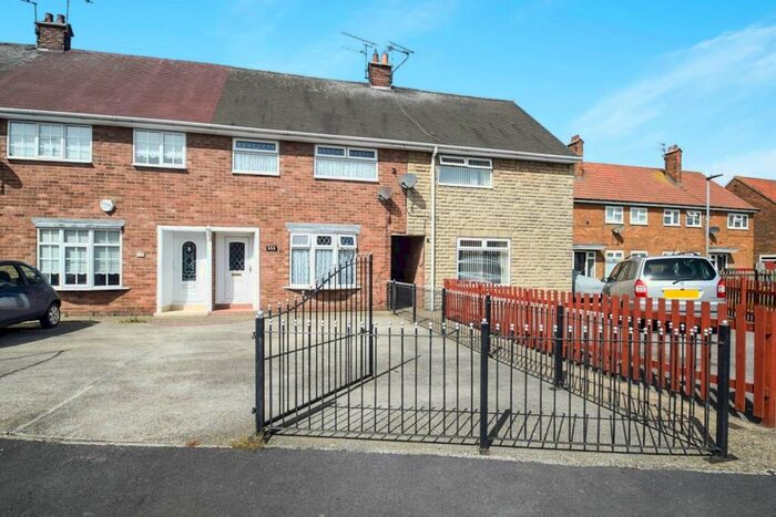 3 Bedroom Terraced House To Rent In Hemswell Avenue, Hull, HU9