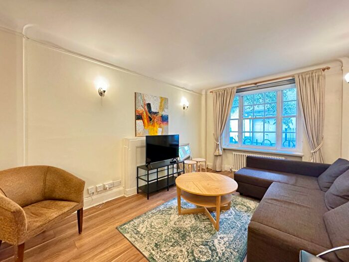 1 Bedroom Flat To Rent In Ivor Court, Gloucester Place, London, NW1