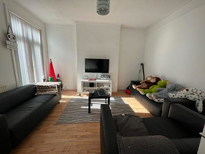 5 Bedroom Terraced House To Rent In Russell Road, Mossley Hill, L18