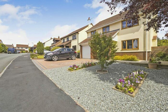 4 Bedroom Detached House For Sale In Sandygate Mill, Kingsteignton, Newton Abbot, TQ12