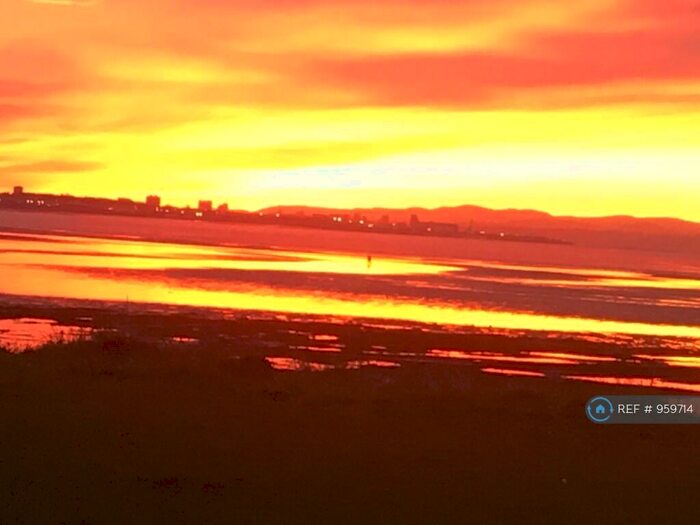 1 Bedroom Flat To Rent In Promenade, Musselburgh, EH21