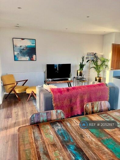 2 Bedroom Flat To Rent In Linnet House, London, E10