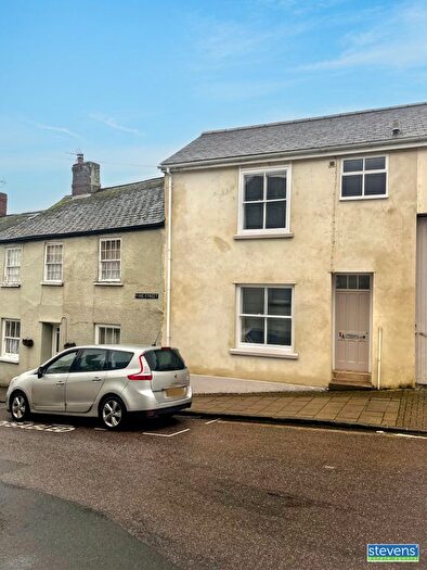 3 Bedroom End Of Terrace House To Rent In The Square, North Tawton, Devon, EX20