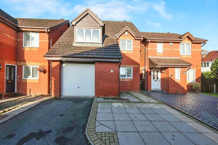 3 Bedroom Detached House For Sale In Pear Tree Drive, Rowley Regis, B65