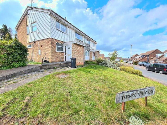 2 Bedroom Maisonette To Rent In Teignmouth Close, Leicester, LE5