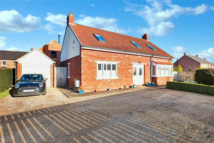 4 Bedroom Detached House For Sale In Morton On Swale, Northallerton, DL7