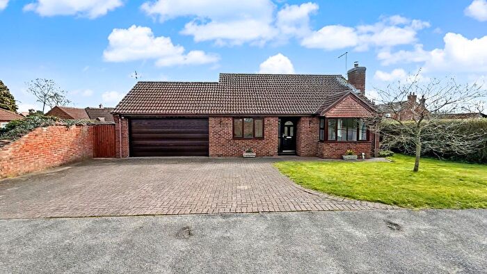 4 Bedroom Detached Bungalow For Sale In Village Farm Drive, Sturton By Stow, Lincoln, LN1