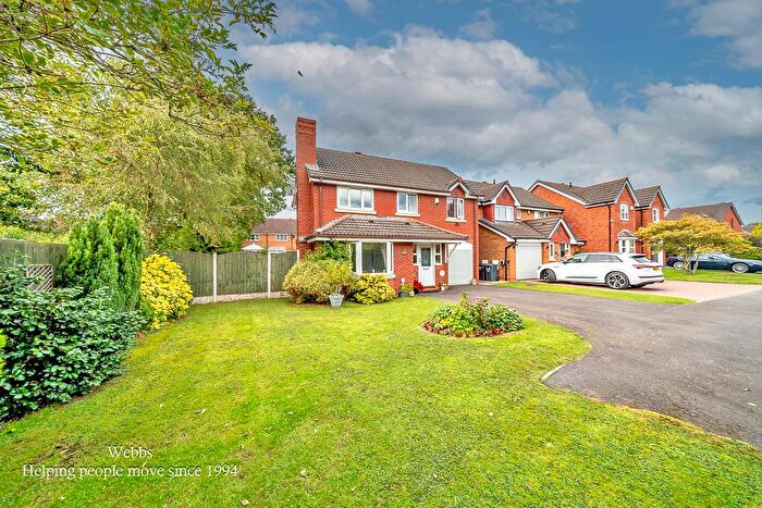 4 Bedroom Detached House For Sale In Allerdale Road, Clayhanger, Walsall, WS8