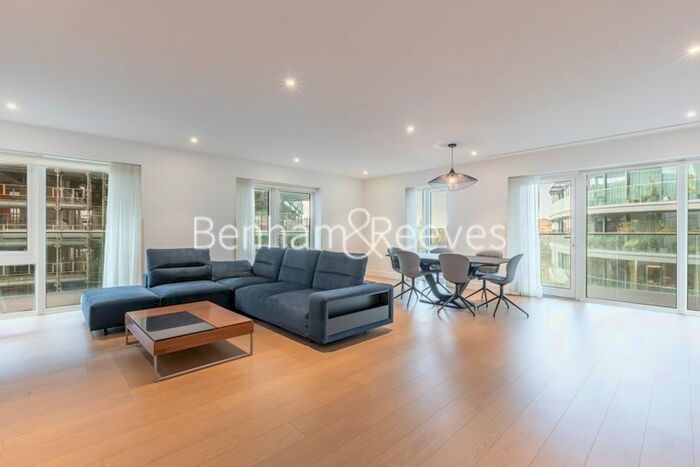 3 Bedroom Flat To Rent In Tierney Lane, Hammersmith, W6