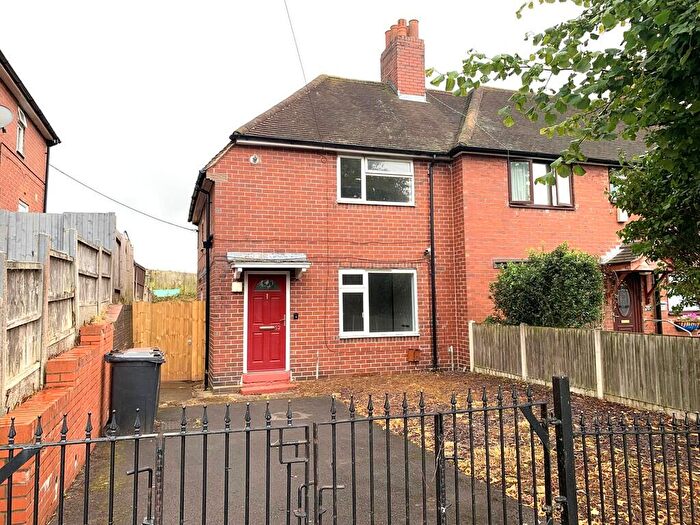 2 Bedroom End Of Terrace House For Sale In Beasley Avenue, Chesterton, Newcastle, ST5