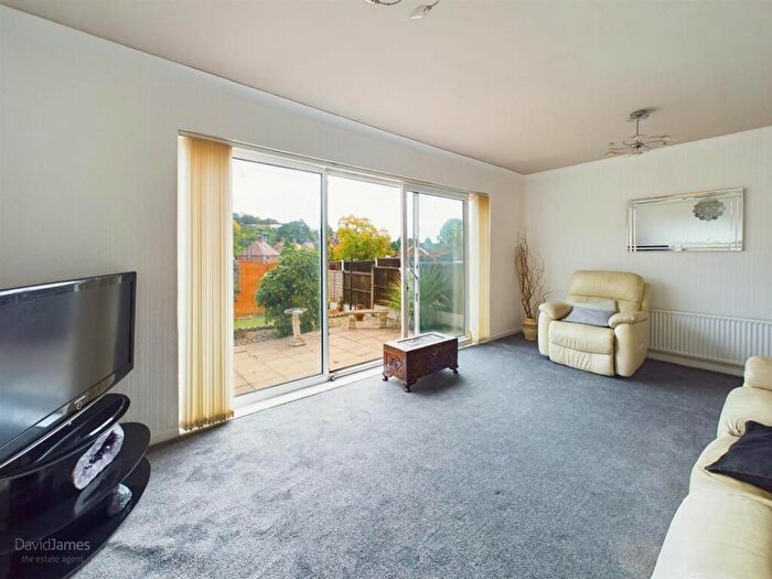 3 Bedroom Detached House For Sale In Dale Farm Avenue, Sneinton, Nottingham, NG3