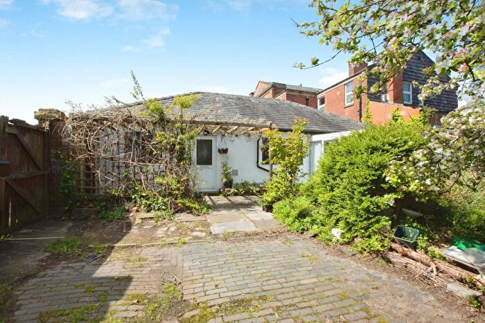 2 Bedroom Detached Bungalow For Sale In Garstang Road, Preston, PR1