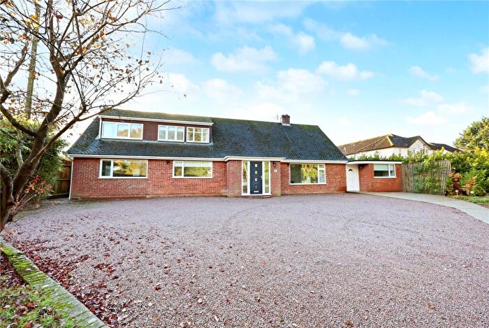 6 Bedroom Detached House For Sale In Fakenham Road, Taverham, Norwich, Norfolk, NR8
