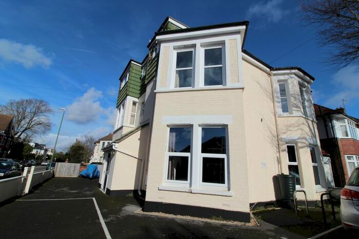 1 Bedroom Flat To Rent In Walpole Road, Boscombe, Bournemouth, BH1