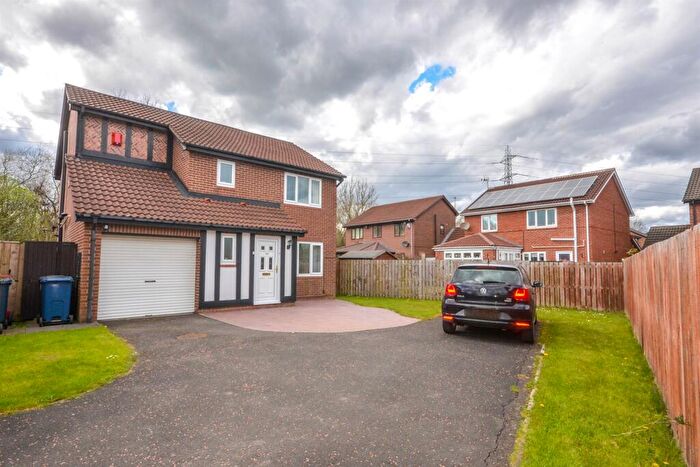 4 Bedroom Detached House For Sale In Hambledon Close, Boldon Colliery, NE35