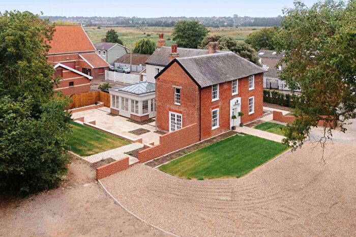 4 Bedroom Detached House For Sale In Bergholt Road, Brantham, Manningtree, CO11