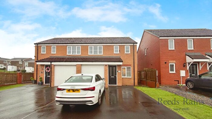3 Bedroom Semi Detached House For Sale In Ripley Close, Ouston, Chester Le Street, Durham, DH2