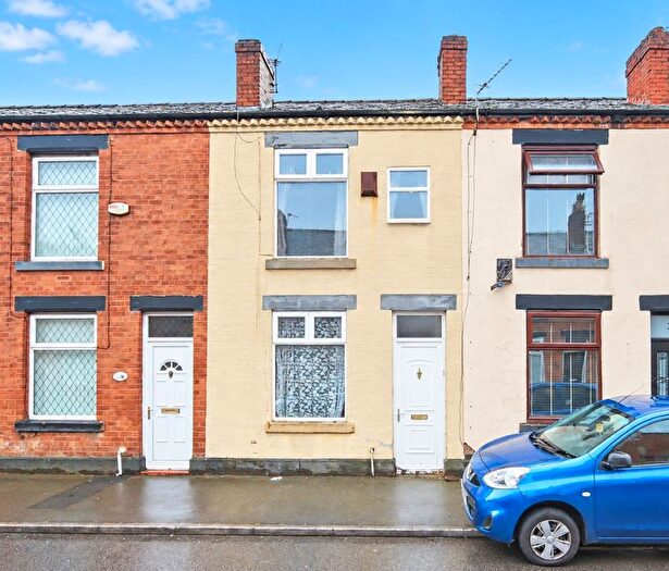 3 Bedroom Terraced House For Sale In Cecil Street, Worsley, Manchester, M28