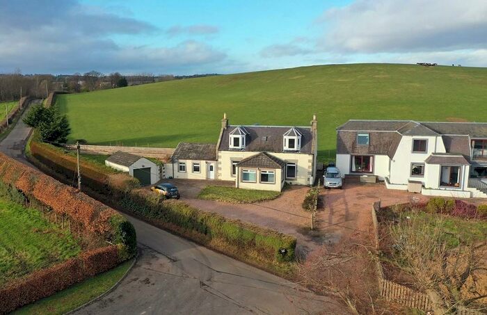 3 Bedroom Detached House For Sale In Leven, Fife, KY8