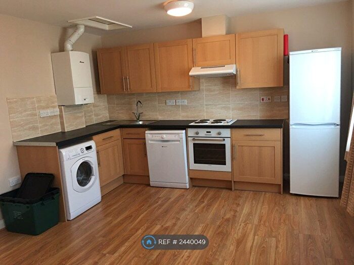 2 Bedroom Flat To Rent In Dover Place, Bristol, BS8
