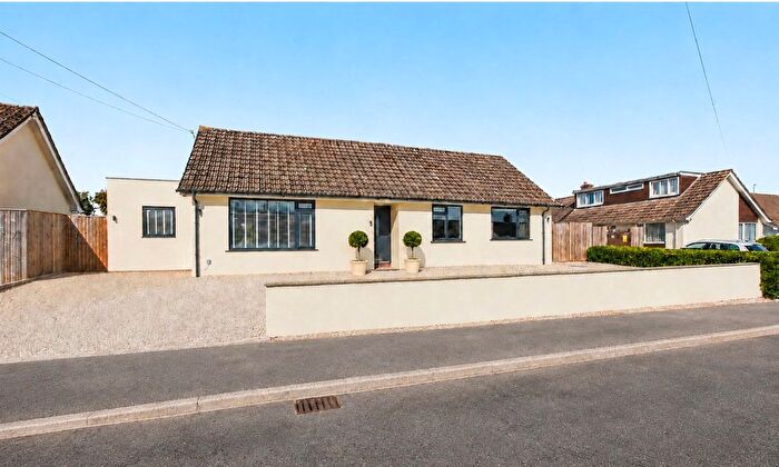 4 Bedroom Bungalow For Sale In Dillons Road, Creech St. Michael, Taunton, Somerset, TA3