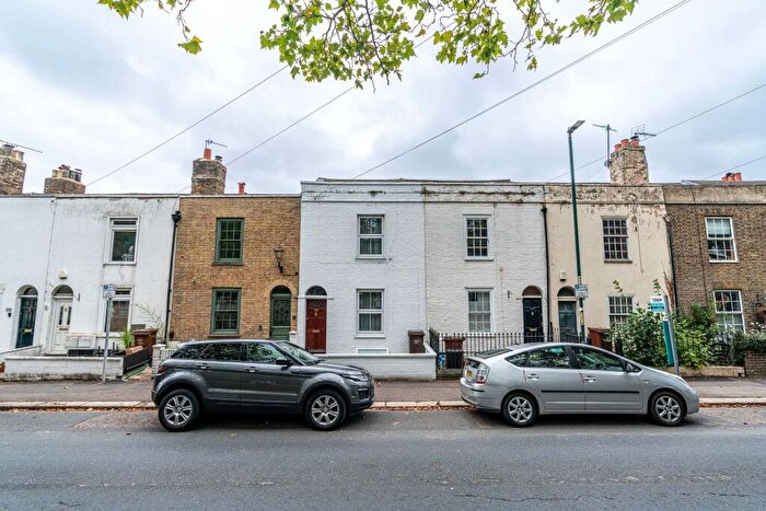 4 Bedroom Terraced House To Rent In Maidstone Road, Rochester, Kent, ME1