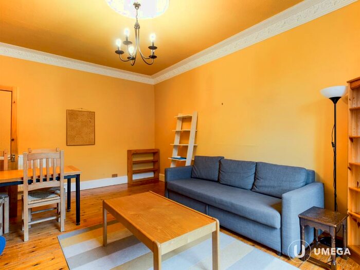 2 Bedroom Flat To Rent In Queens Park Avenue, Meadowbank, Edinburgh, EH8